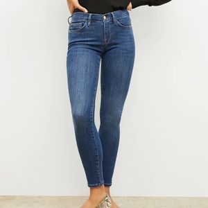 Frame le Skinny de Jeanne jeans